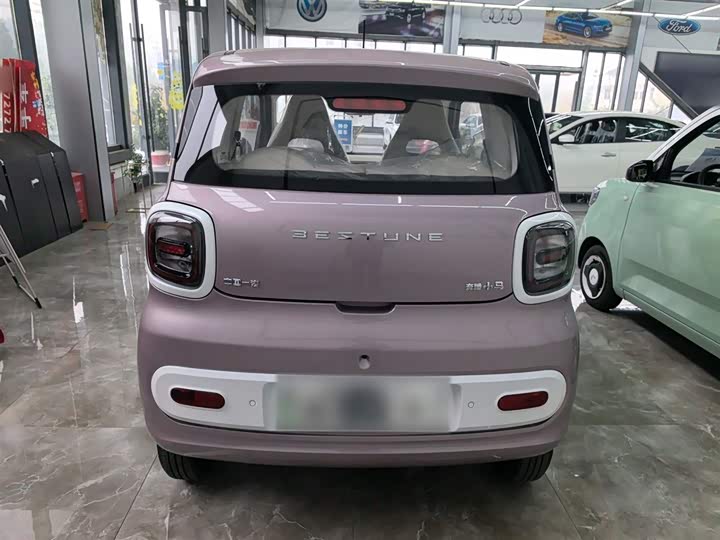 Фото 6 - Bestune Pony