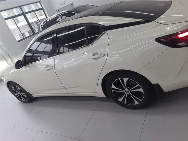 Фото 5 - Nissan Sylphy