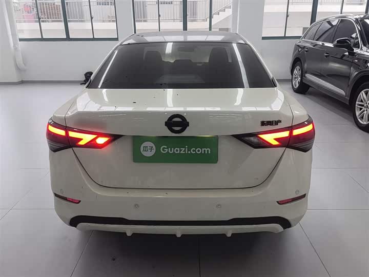 Фото 6 - Nissan Sylphy