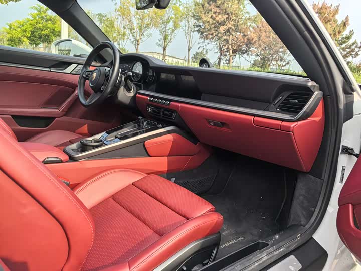 Фото 6 - Porsche 911