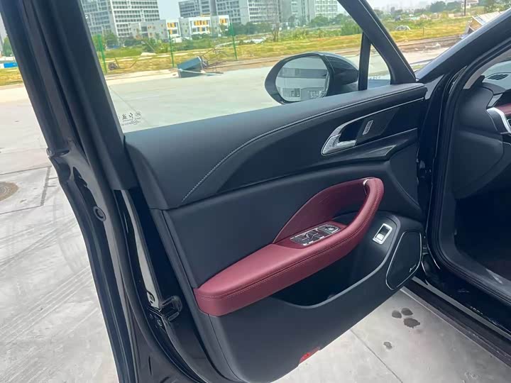 Фото 2 - Hongqi H5