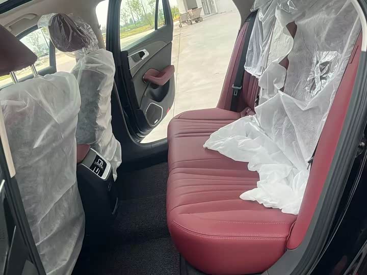 Фото 4 - Hongqi H5