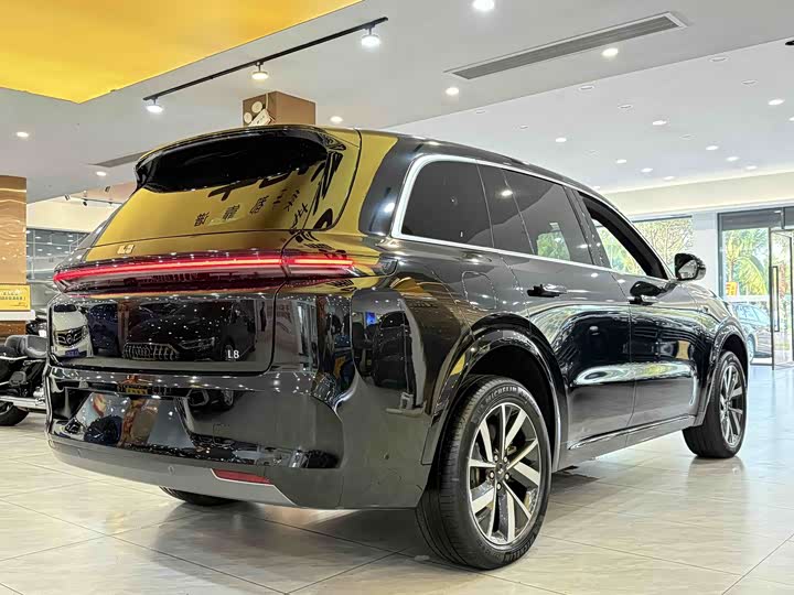 Фото 6 - LiXiang L8