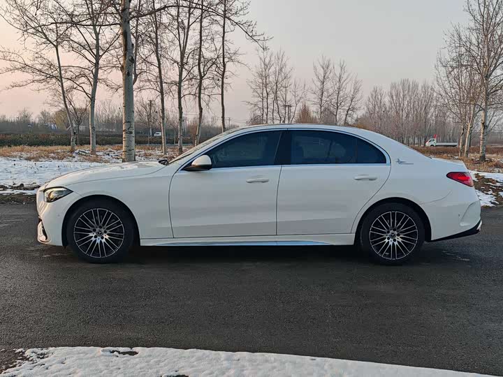 Фото 3 - Mercedes-Benz C-Class