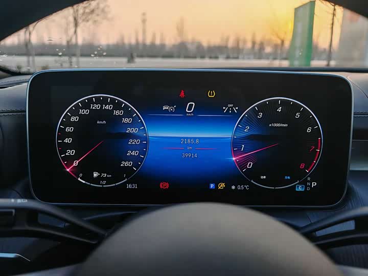 Фото 8 - Mercedes-Benz C-Class