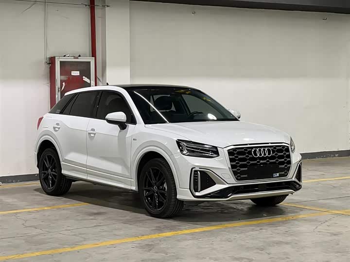 Фото 3 - Audi Q2L