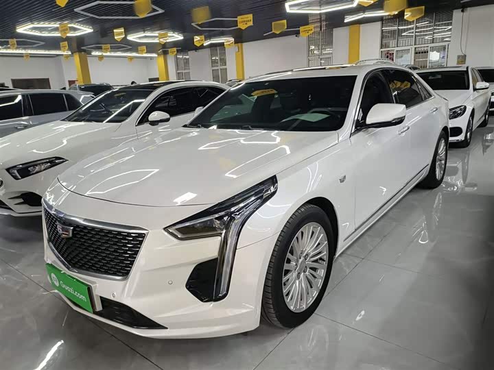 Фото 2 - Cadillac CT6