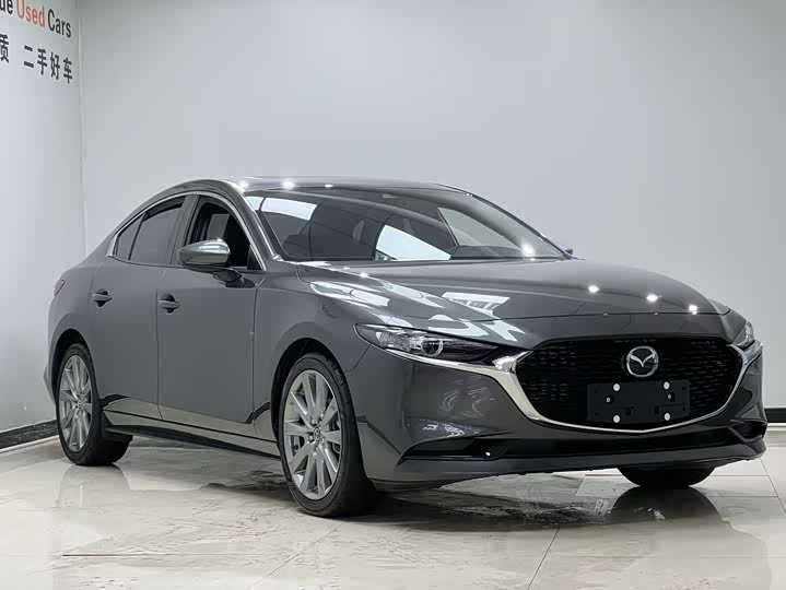 Фото 3 - Mazda 3 (Axela)