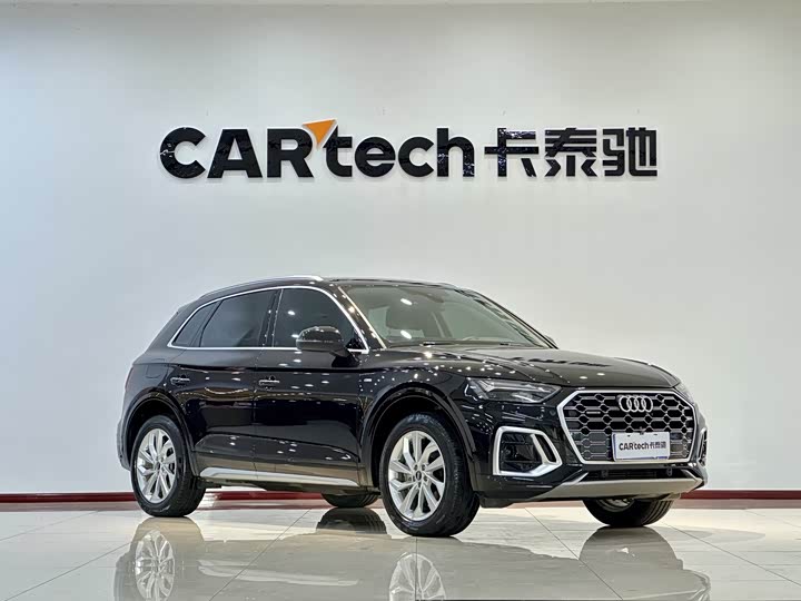 Фото 3 - Audi Q5L