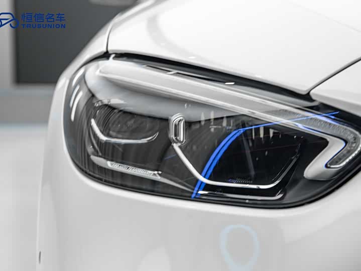 Фото 5 - Mercedes-Benz C-Class Hybrid