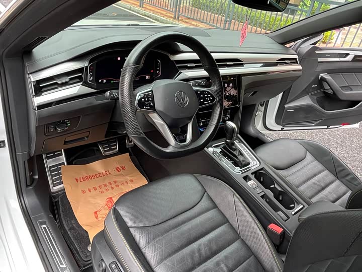 Фото 9 - Volkswagen CC