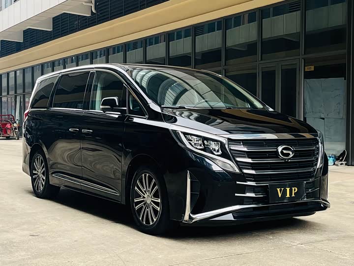 Фото 3 - GAC Trumpchi M8