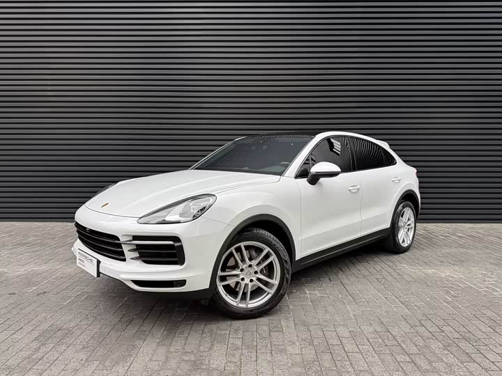 Фото 1 - Porsche Cayenne