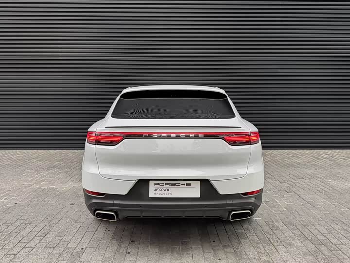 Фото 5 - Porsche Cayenne