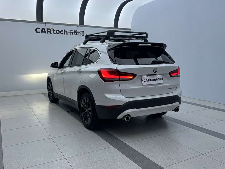 Фото 3 - BMW X1