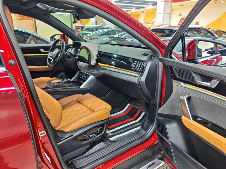 Фото 4 - BYD Tang Hybrid/EV