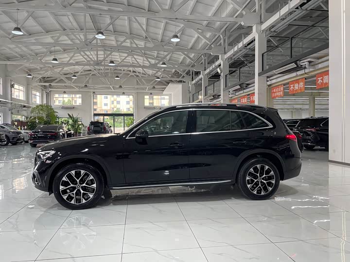 Фото 3 - Mercedes-Benz GLC-Class