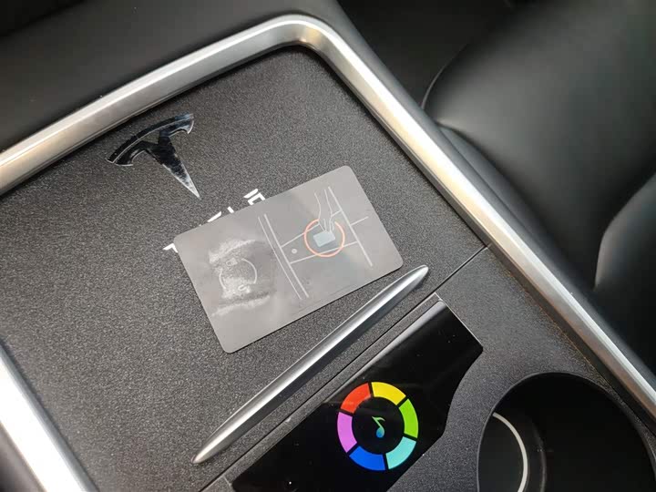 Фото 9 - Tesla Model Y