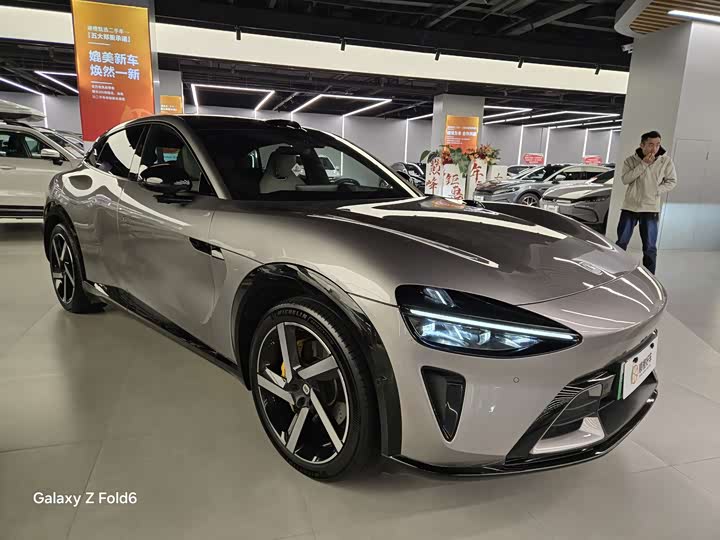 Фото 3 - Xiaomi YU7