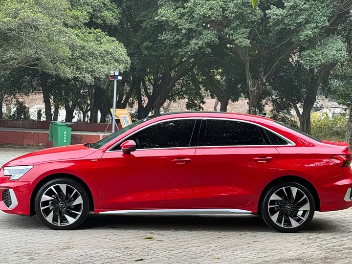 Фото 3 - Audi A3