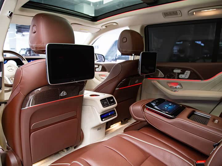 Фото 8 - Mercedes-Benz Maybach GLS