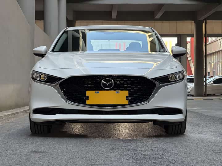 Фото 2 - Mazda 3 (Axela)