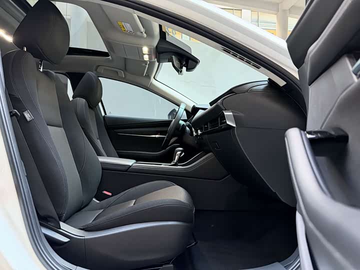 Фото 6 - Mazda 3 (Axela)