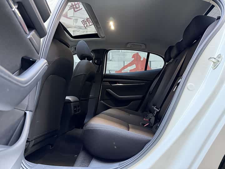 Фото 7 - Mazda 3 (Axela)