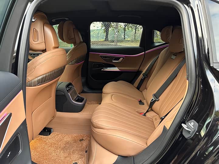 Фото 7 - Mercedes-Benz E-Class Hybrid