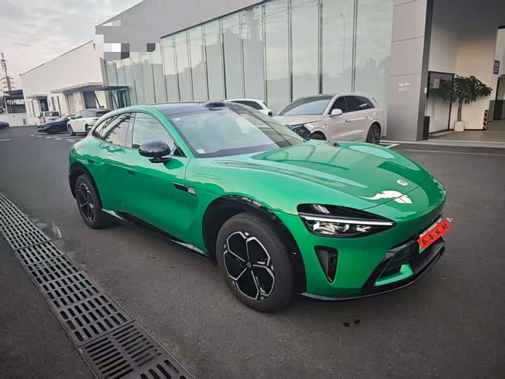 Фото 3 - Xiaomi YU7