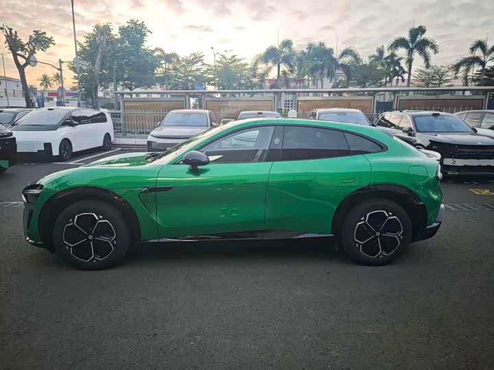 Фото 4 - Xiaomi YU7