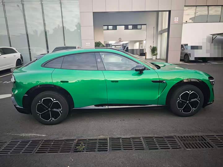 Фото 5 - Xiaomi YU7