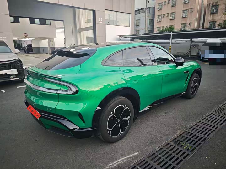 Фото 8 - Xiaomi YU7