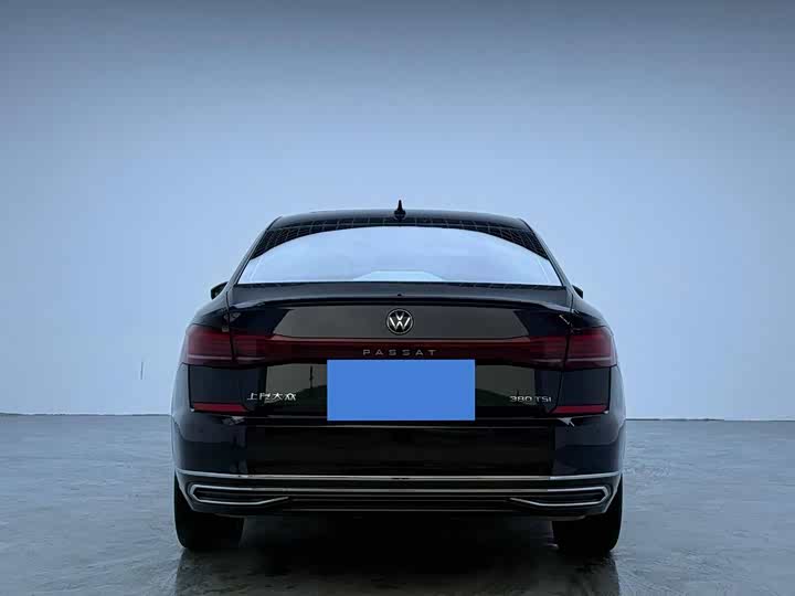 Фото 5 - Volkswagen Passat