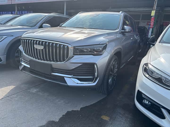 Фото 1 - Geely Monjaro