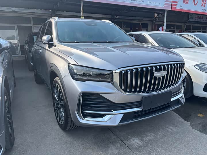 Фото 3 - Geely Monjaro