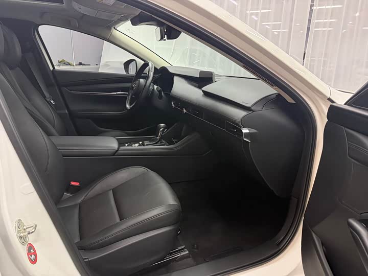 Фото 7 - Mazda 3 (Axela)