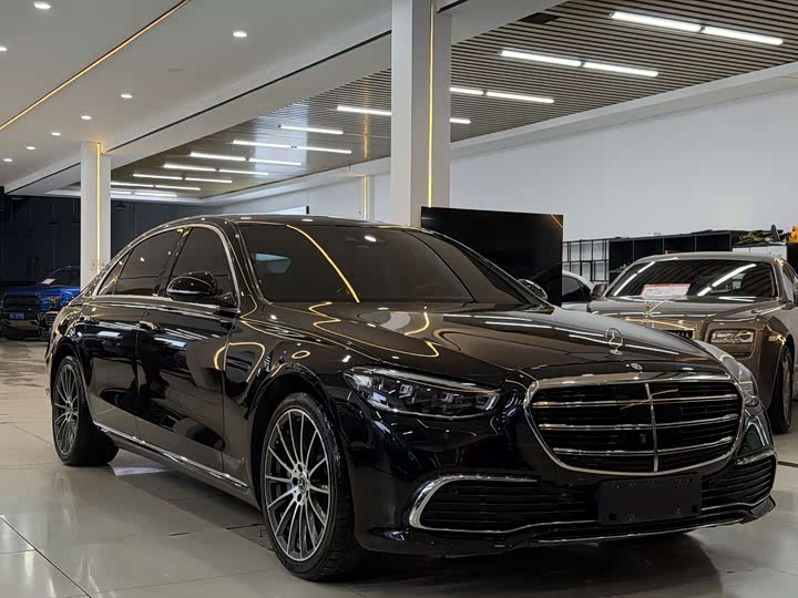 Фото 3 - Mercedes-Benz S-Class