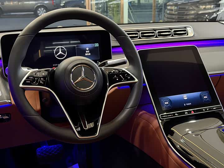 Фото 8 - Mercedes-Benz S-Class