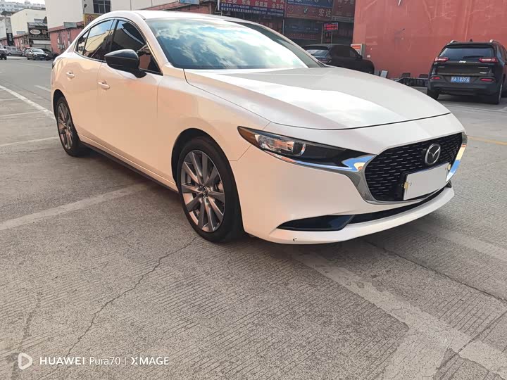 Фото 3 - Mazda 3 (Axela)