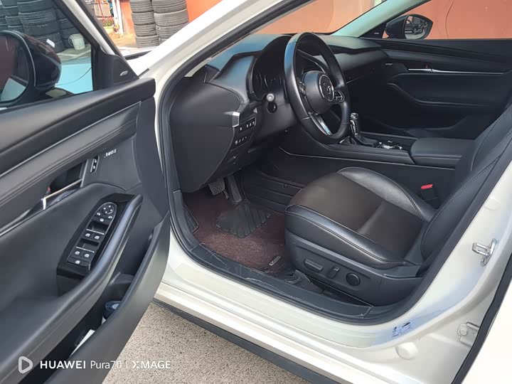 Фото 5 - Mazda 3 (Axela)