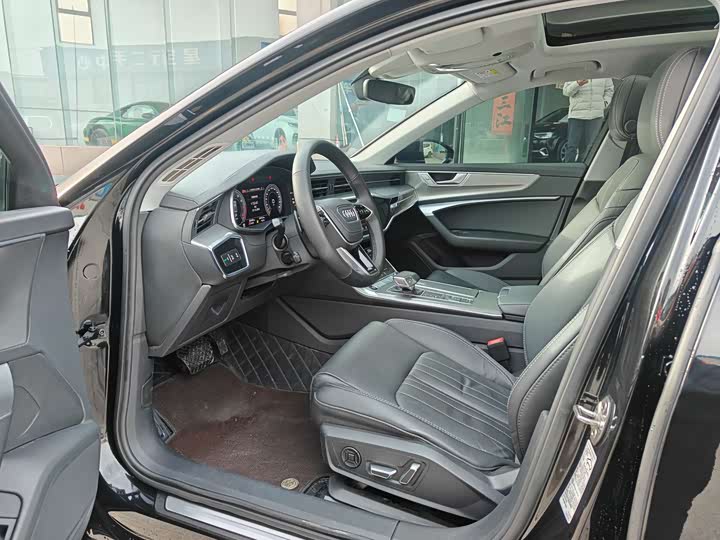 Фото 7 - Audi A6L