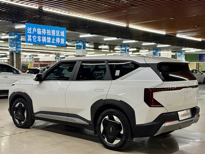 Фото 4 - Kia EV5