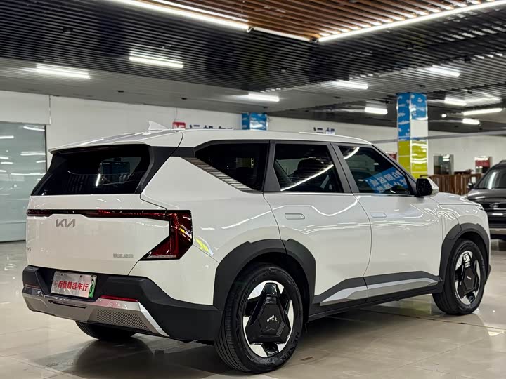 Фото 5 - Kia EV5