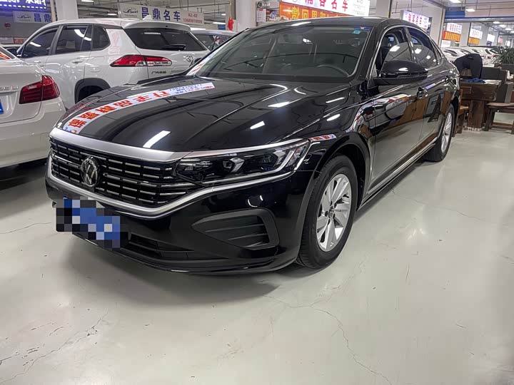 Фото 2 - Volkswagen Passat