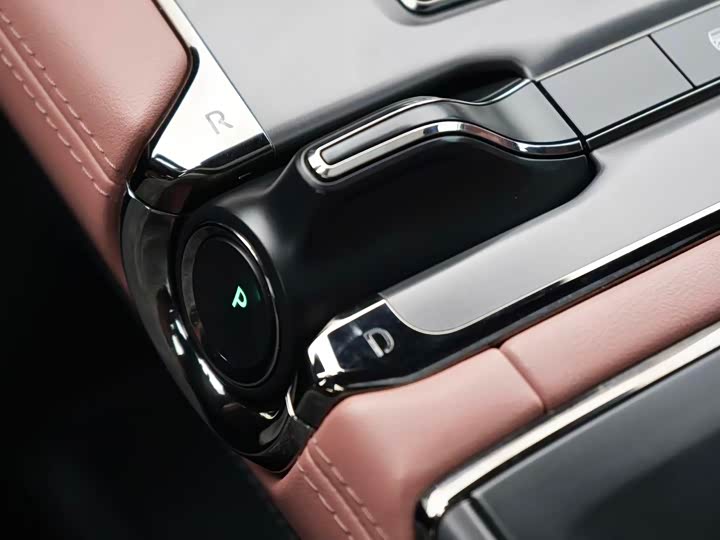 Фото 8 - Nio EC6