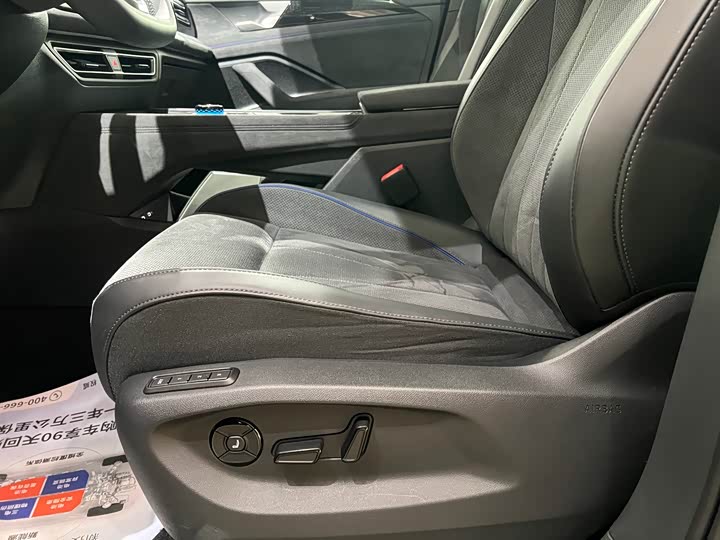 Фото 7 - Volkswagen Tiguan L Pro