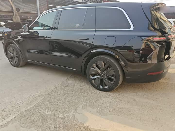 Фото 5 - LiXiang L9