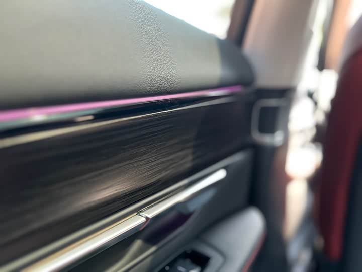 Фото 9 - XPeng P7