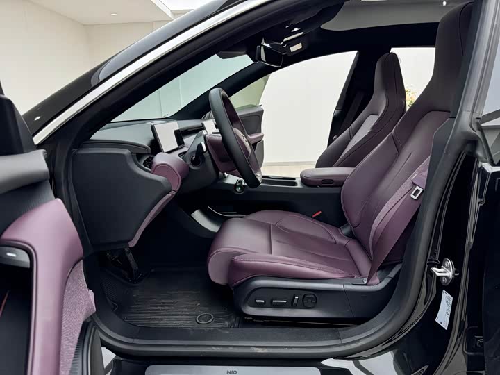 Фото 9 - Nio ET5T